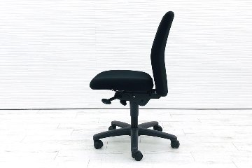 ブロスチェア 中古 オフィスチェア イトーキ ブロス 肘なし 事務椅子 ITOKI 布張り クッション 中古オフィス家具 ブラック画像