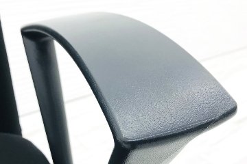ブロスチェア 中古 オフィスチェア イトーキ ブロス クッション 固定肘 ブラック 事務椅子 ITOKI 中古オフィス家具 KCS-845CCの画像