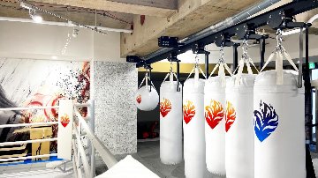 打ち込め！ブランドと想いを一緒に。【ロゴ入りサンドバッグ】の画像