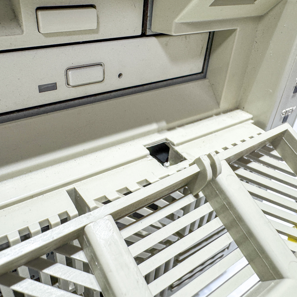 HITACHI 日立 HF-W6500 HJ-6510-5EWJA Windows2000 SP4 HDD 80GB 90日保証の画像