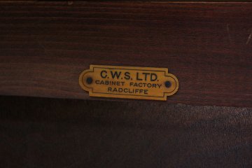 sb-10　1950年代イギリス製ヴィンテージ　オーク　アールデコ　C.W.S Ltd　サイドボード　バッフェ　リビング家具画像