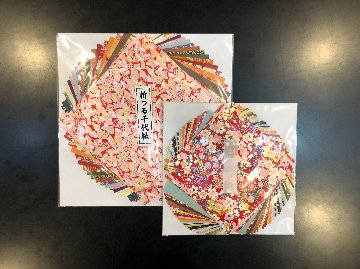 折り紙　折つる千代紙画像