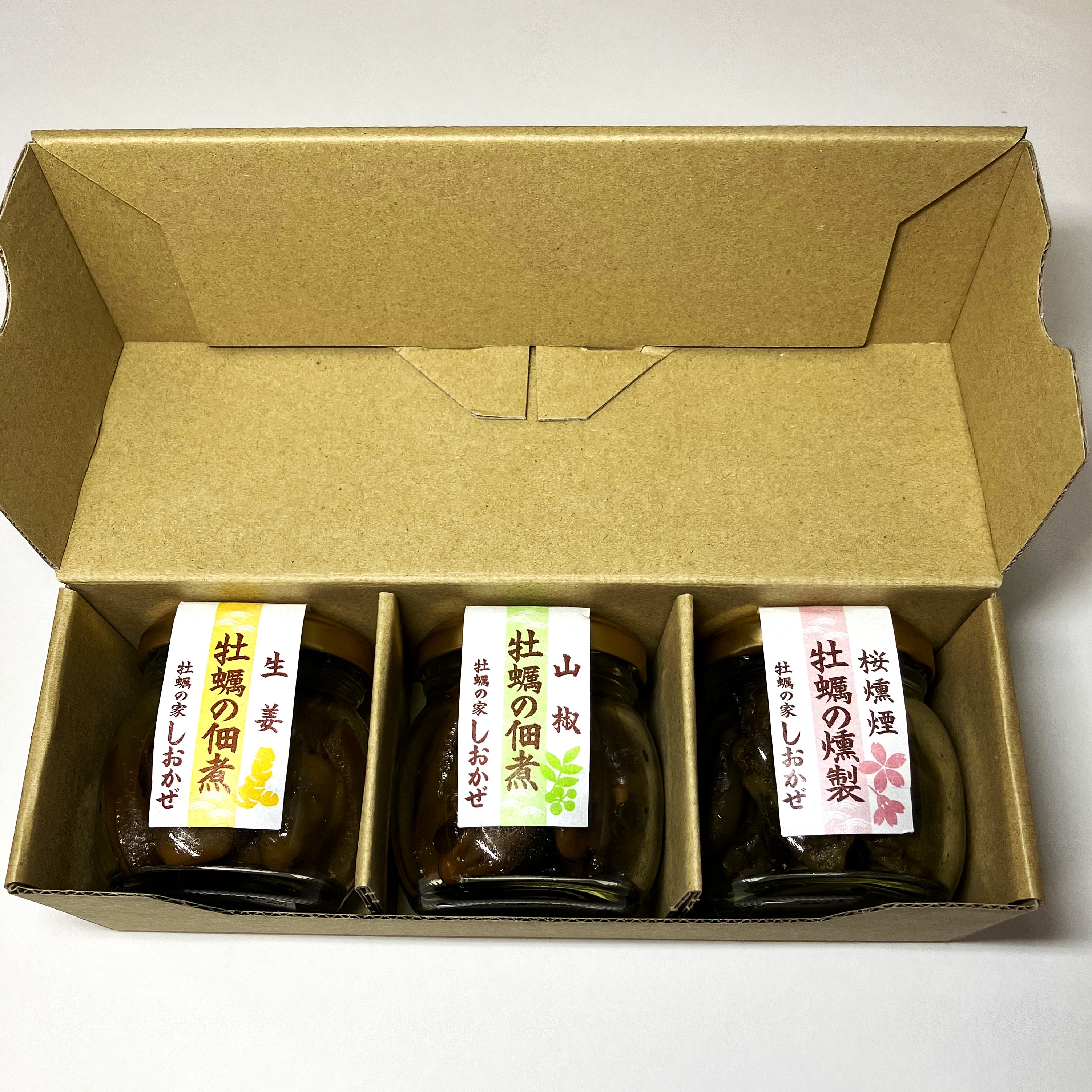 【だるま瓶セット】牡蠣の燻製(桜燻煙)45g・牡蠣の佃煮(山椒)60g・牡蠣の佃煮(生姜)60gの画像