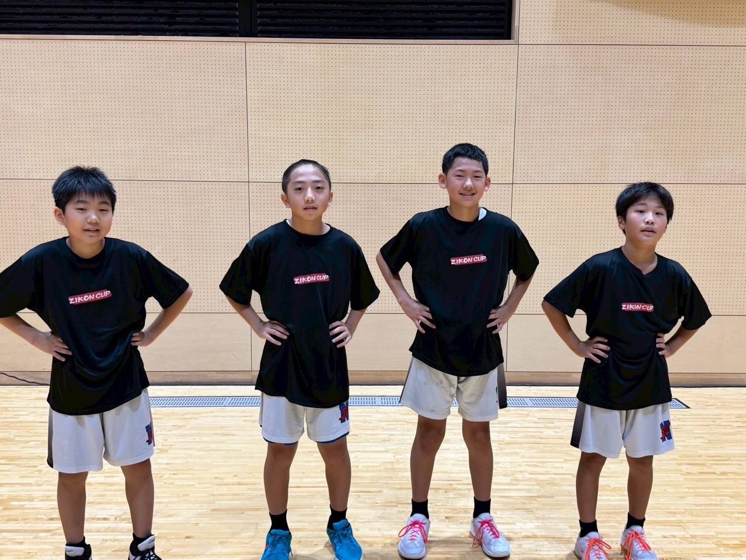 ZIKON CUP Tシャツの画像