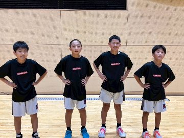 ZIKON CUP Tシャツの画像
