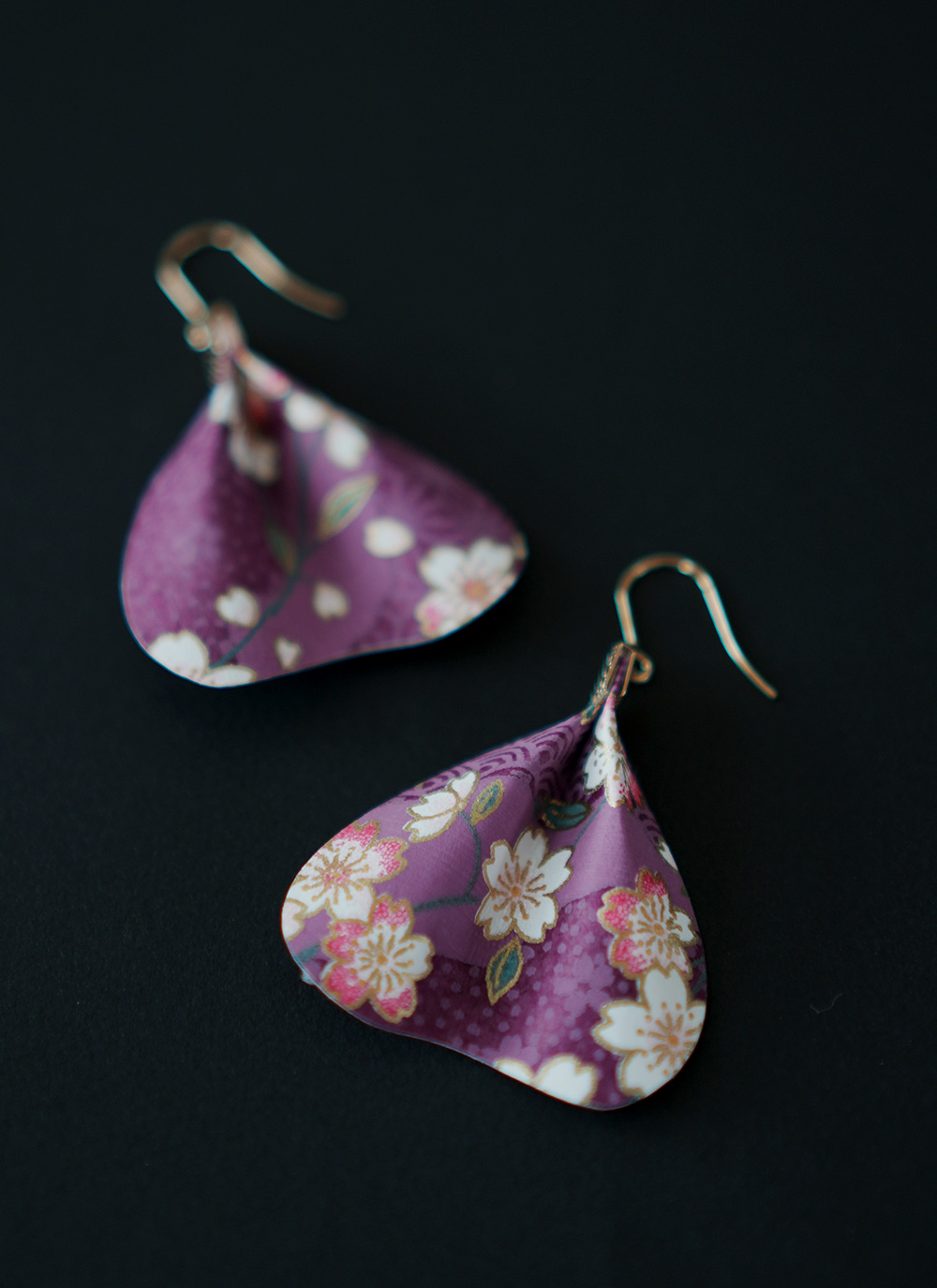 和紙の花びらピアス＆イヤリング（両耳用）｜MICOHANA by SuperFlowerの画像