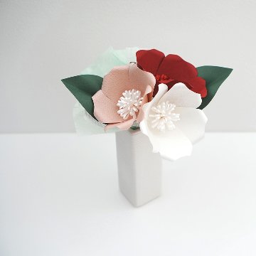 神子花ブーケの画像