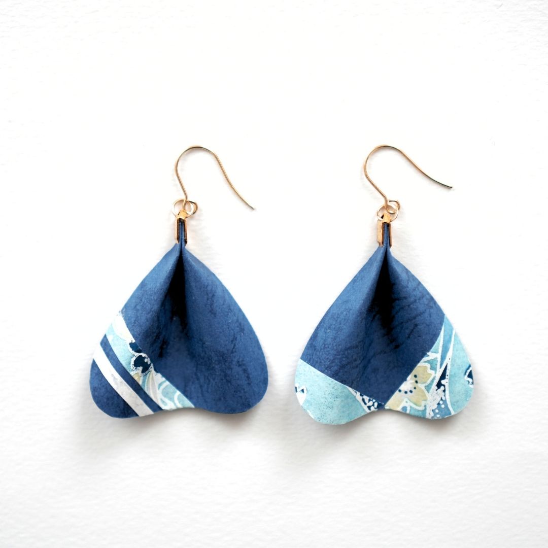 花守り｜伊邪那岐命 花びらピアス＆イヤリングの画像