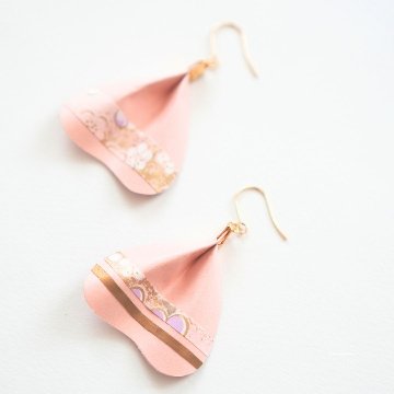 花守り｜須勢理姫 花びらピアス＆イヤリングの画像