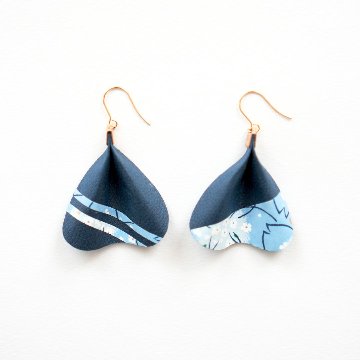 花守り｜事代主神 花びらピアス＆イヤリングの画像