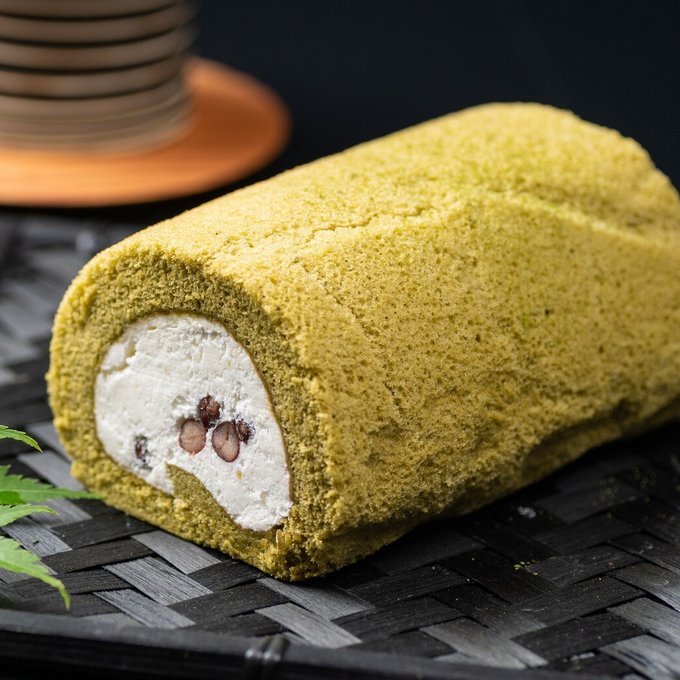 抹茶ロールケーキ15cm【冷凍・送料別】の画像
