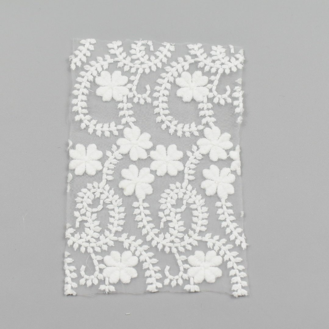 オーガンジー刺繍　花　A11806画像