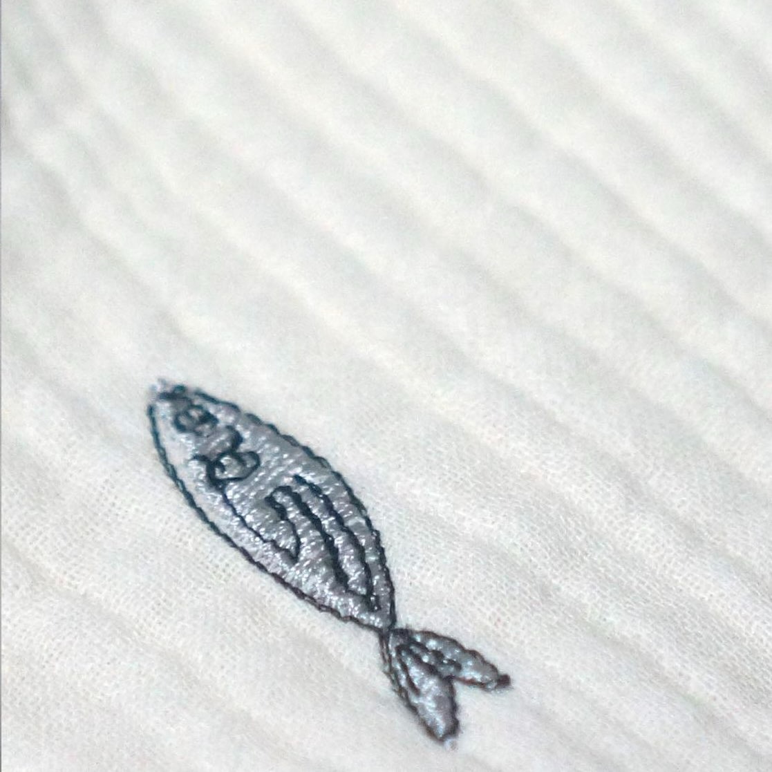 刺繍3重ガーゼ　魚　A191011画像