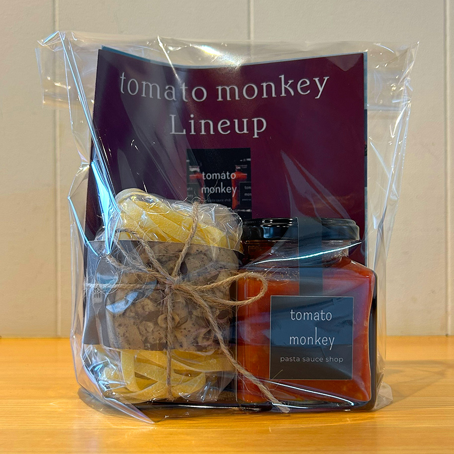 大和肉鶏とポルチーニのボロネーゼ＆タリアテッレセット（送料込み・プレゼント包装）の画像