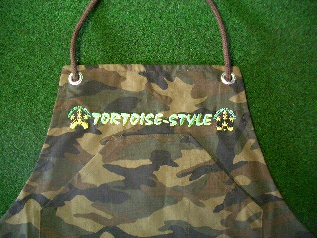 トータス・スタイル限定オリジナルエプロン　迷彩柄　（メール便対応）の画像