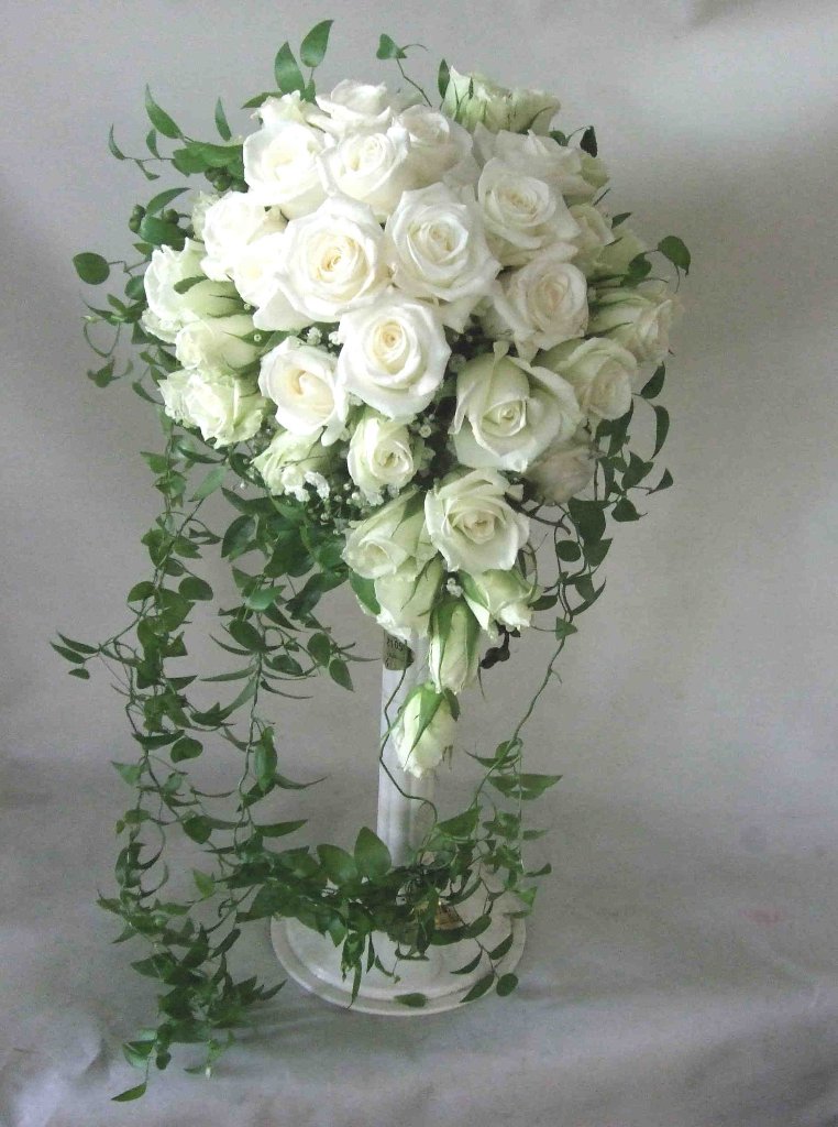 キャスケードブーケ　２０１の画像
