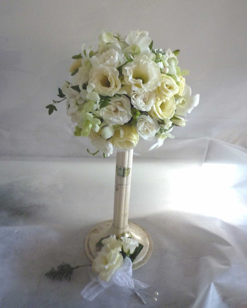 ラウンドブーケ　１０３の画像