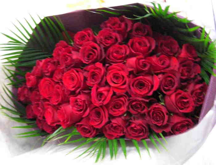 【レッドルビー】　赤バラ１０８本　プロポーズの花束画像