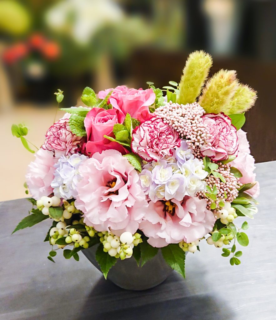 お祝い＆バースデーフラワー［ピンク系］の画像